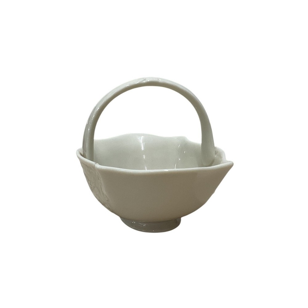 Lenox White Porcelain Handled Basket Bowl