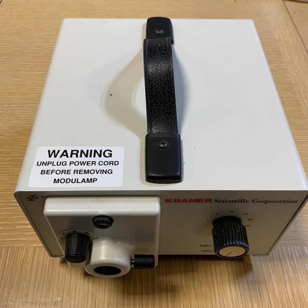 Kramer Schott ACE Fiber Optic Illuminator EKE Lamp 20520