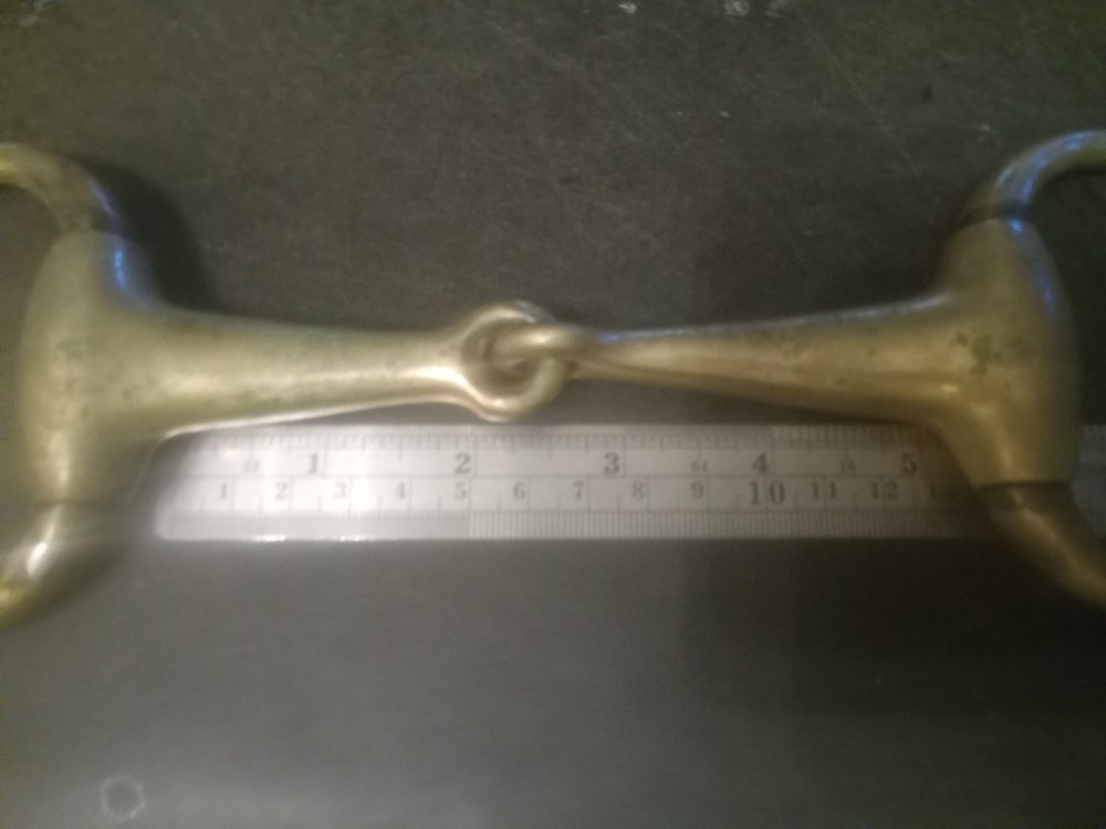 Used eggbutt snaffle bit 5 in mouth nickel