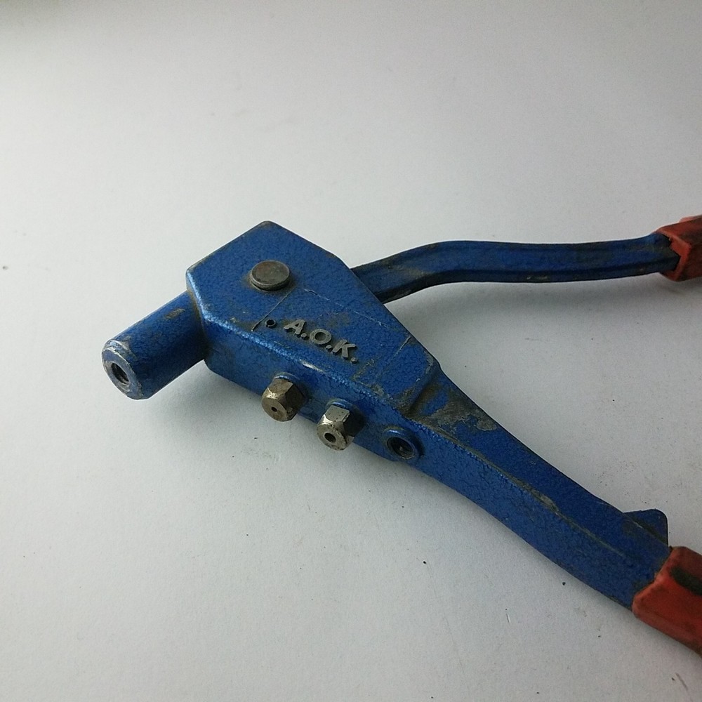 A.O.K. Hand Rivet Tool