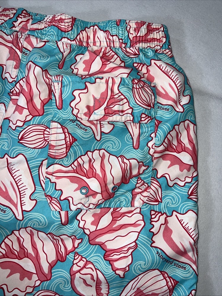Vineyard Vines Men’s Swim Trunks Medium Blue With Conch Shells Draw Strings