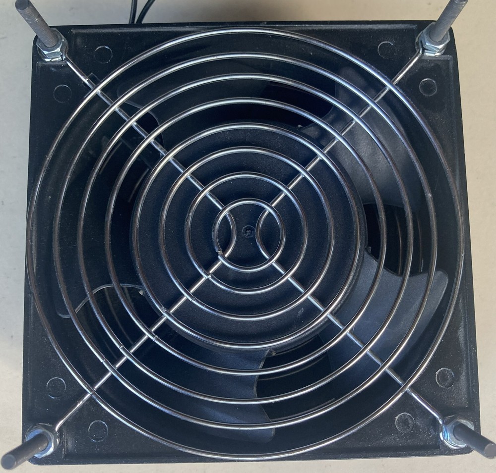 Medalist Spectrum Cabinet Fan