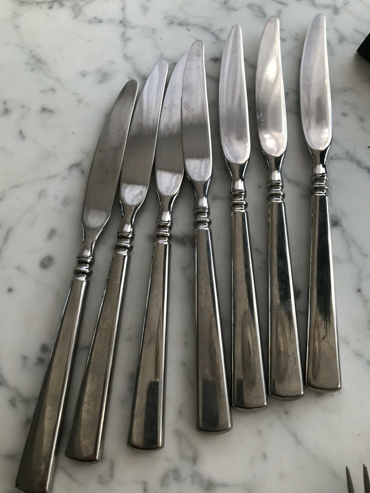 Oneida cube Stainless satin flatware - Motif - 7 knives dinner knife