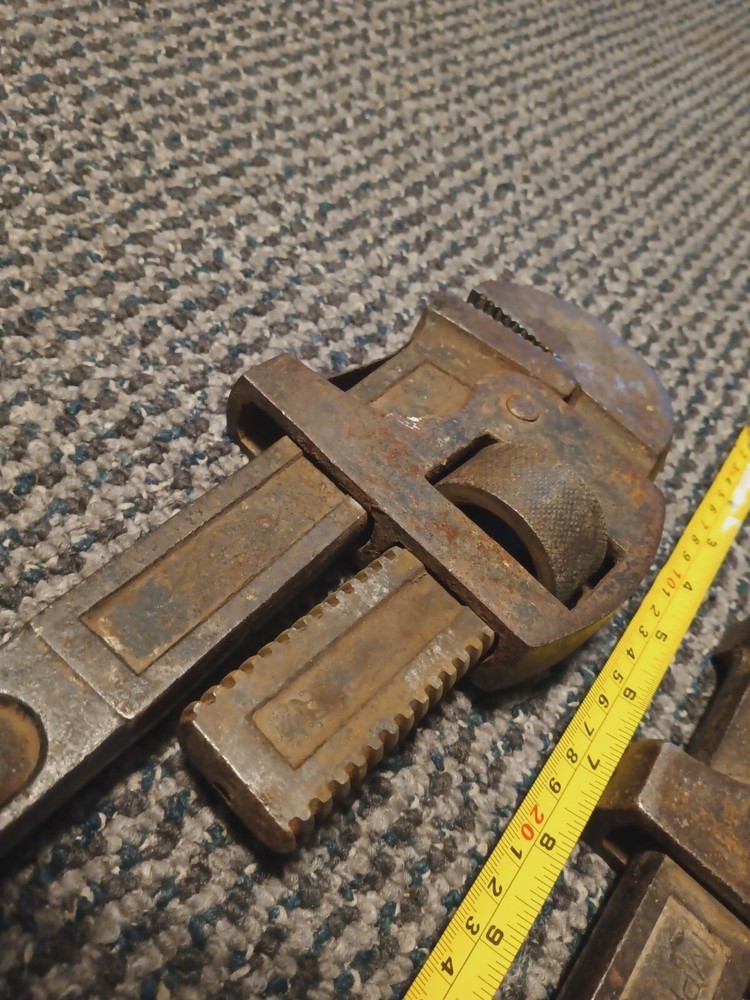 Two 2 VINTAGE Walworth 24" Genuine Stillson Pipe Monkey Wrenches Adjustable