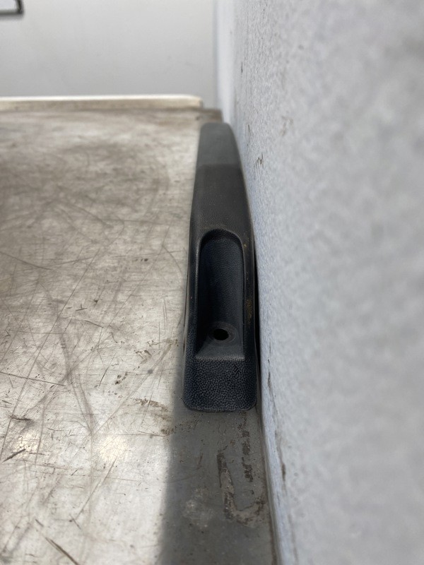 2007 GMC C7500 Grab Handle (782-10284)