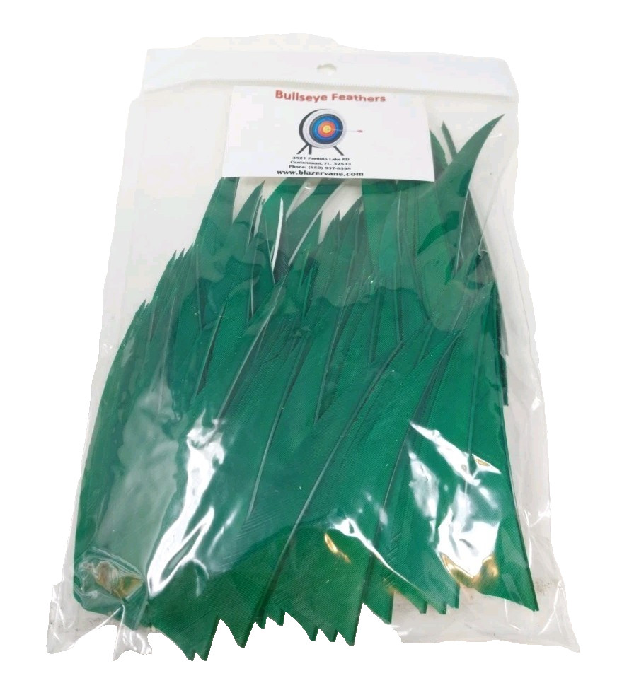 100 Pack Bullseye Archery Feathers 4" Right Wing: Shield Solid Martin Green