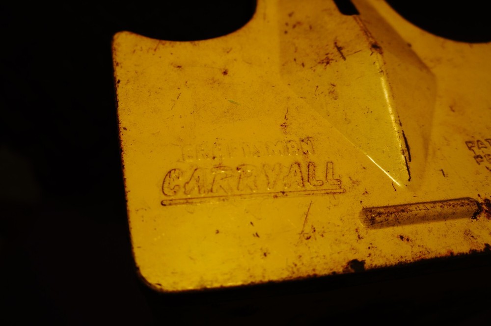 Carryall Craftsman tool box vintage wood handle