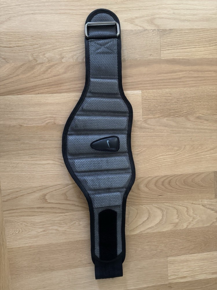 Nike Weight Lifting Belt ( Gray / Black ) ( Size M ) ( Authentic ) ✅