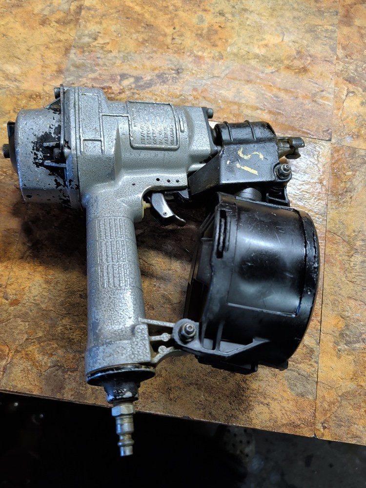 Paslode 3225/CN55 Coil Nailer