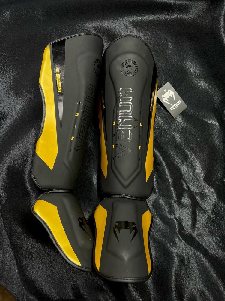 Venum Elite Rexine Shin Guard