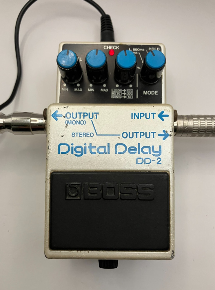 BOSS DD-2 Digital Delay Guitar Effects Pedal Tested Working from Japan