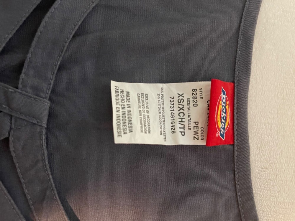 dickies scrub set size XS top and bottom 