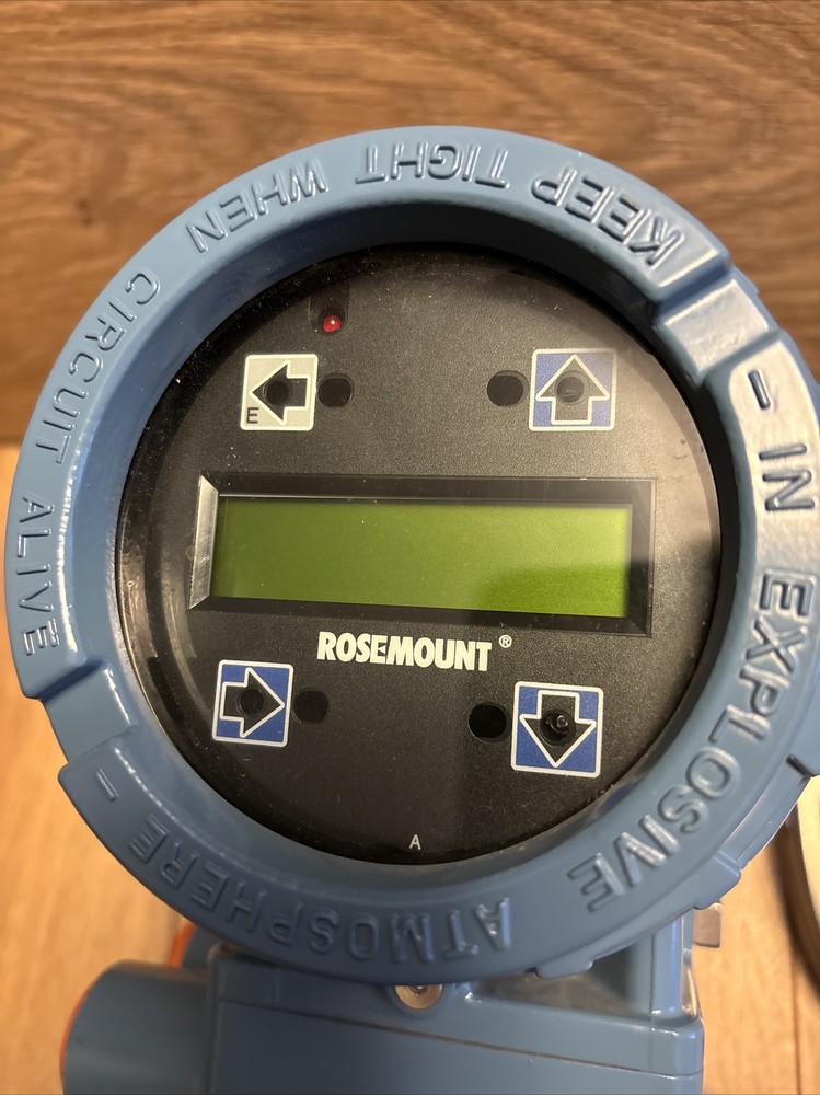 Rosemount 8732EM Flow Transmitter with HART Protocol 8732EMR1A1N5M4