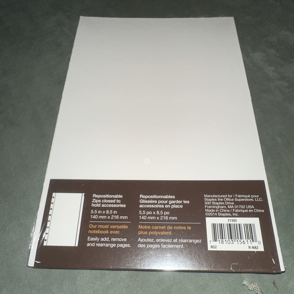 Staples Arc ZIP POCKETS 5.5"x8.5". New In Packaging. Clear Pockets Discbound.