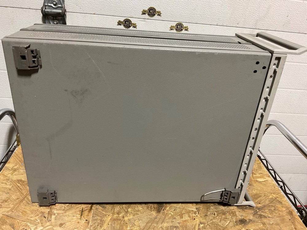 Agilent Hewlett Packard HP 3563A Control System Analyzer