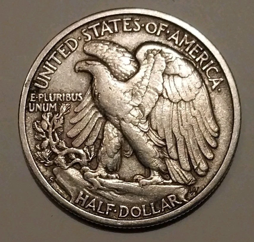 1946 S Walking Liberty Half Dollar