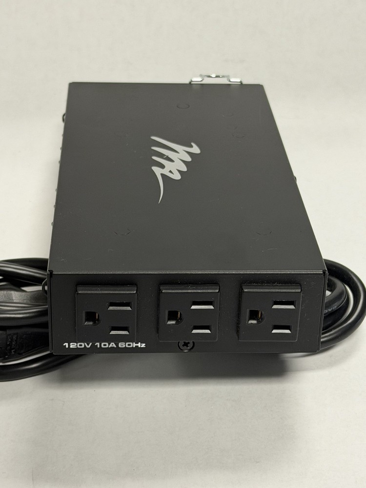 L•Middle Atlantic PD-DC-45 | 45 Watt Compact DC Power Distribution System