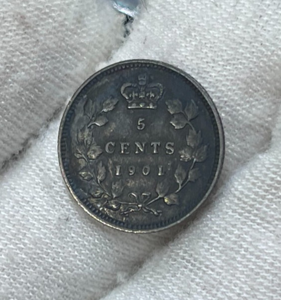 1901 Canada 5 Cents Silver Coin Great Condition