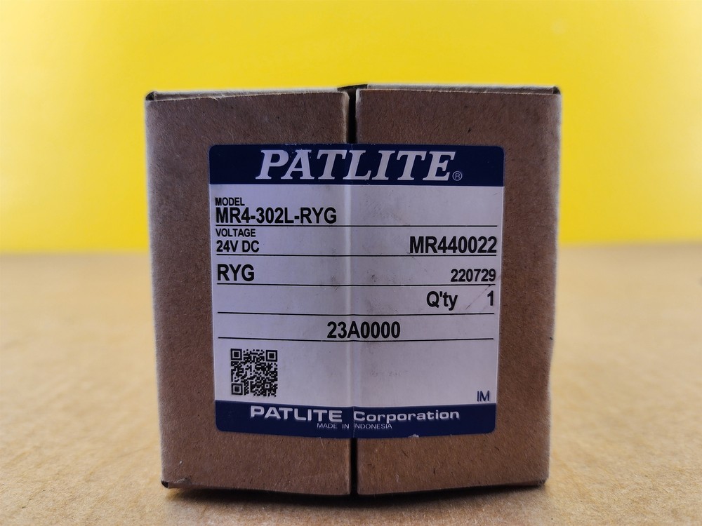 NEW PatLite MR4-302L-RYG Stack Light, Pole Mount, 24VDC, 0.2A, 3 Stack
