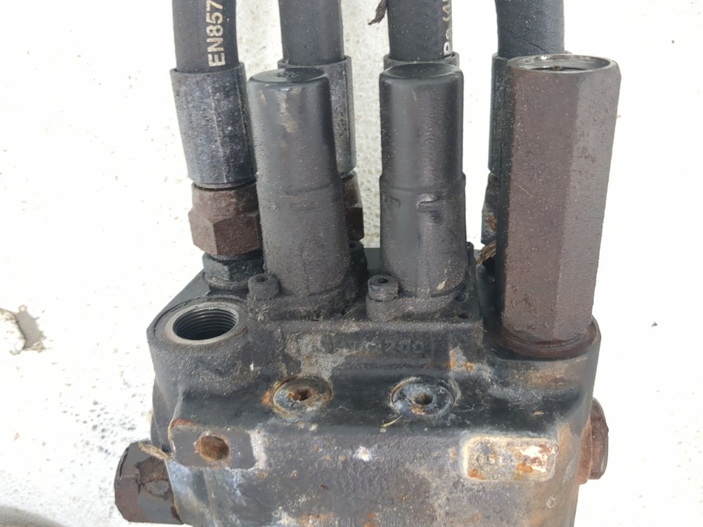 13-16 New Holland Workmaster 60 4x4 Loader Control Assembly 87567643