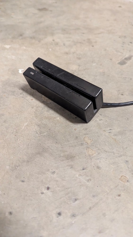 ​Complete Cake POS V3Bundle–4 Touchscreens, 3 CC Terminals, Printer, Router etc.