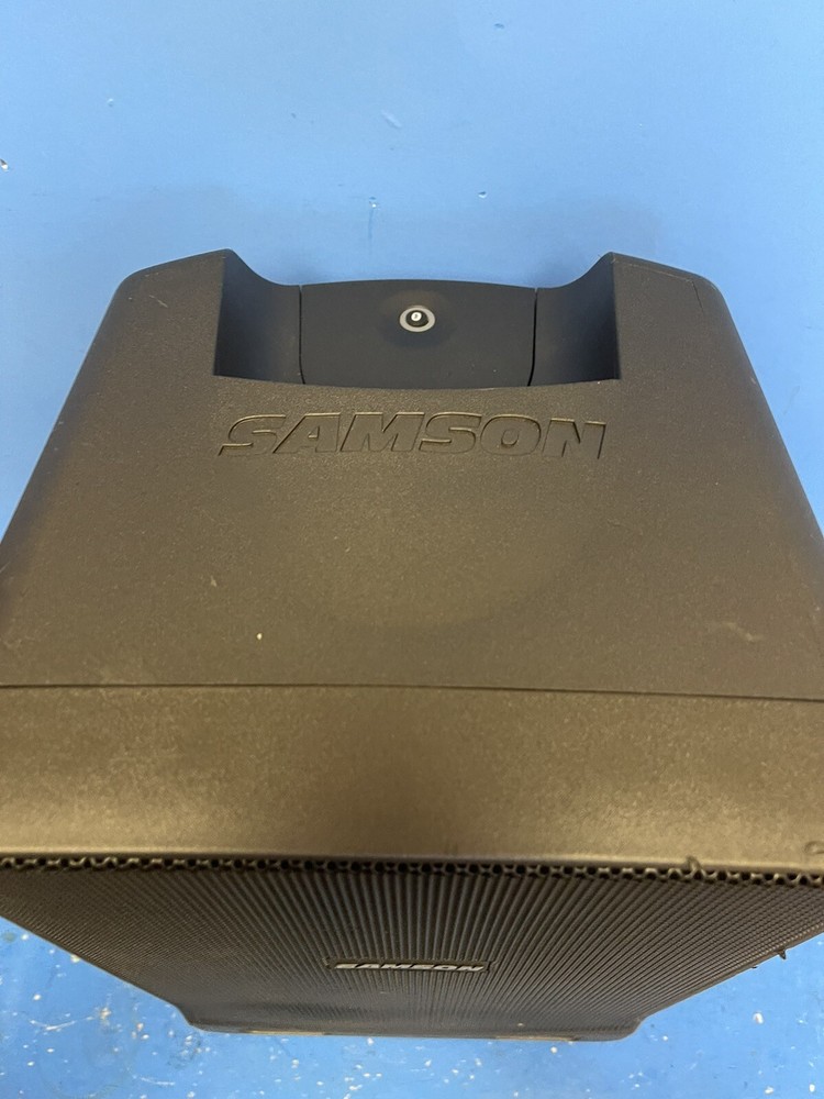 Samson EXPEDITION XP106W Portable PA Wireless System & Bluetooth xp106
