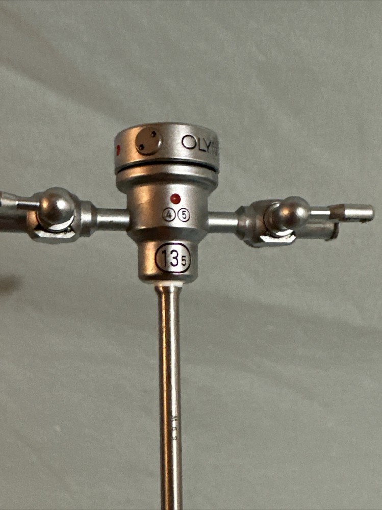 OLYMPUS A2414 And A2415 Lot