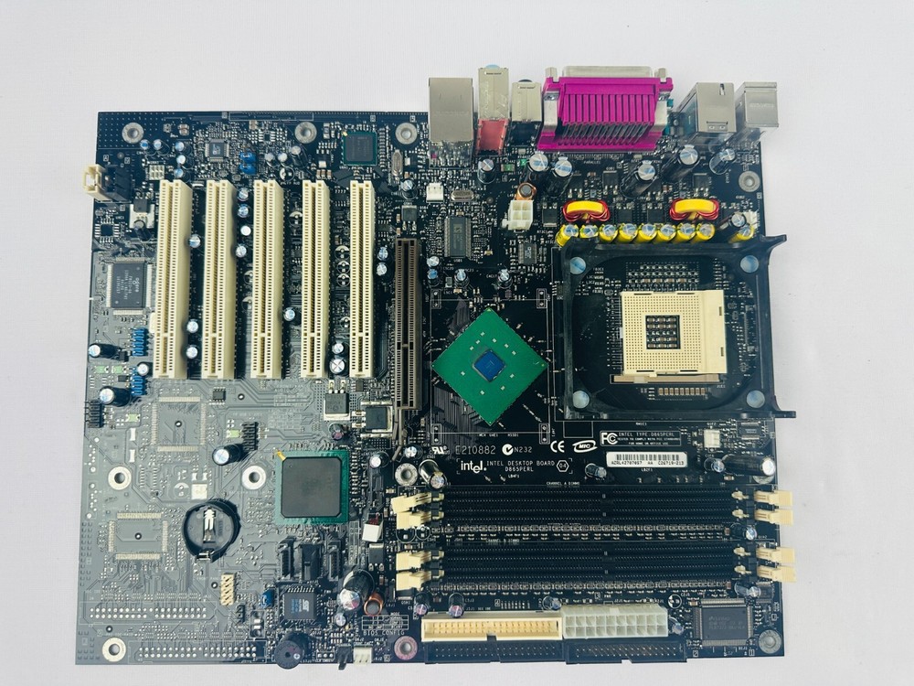 Intel  D865PERL E210882 Desktop Board