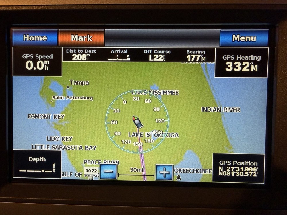 Garmin GPSMAP 720 (Head Unit/Cover/Knobs) Chartplotter Radar