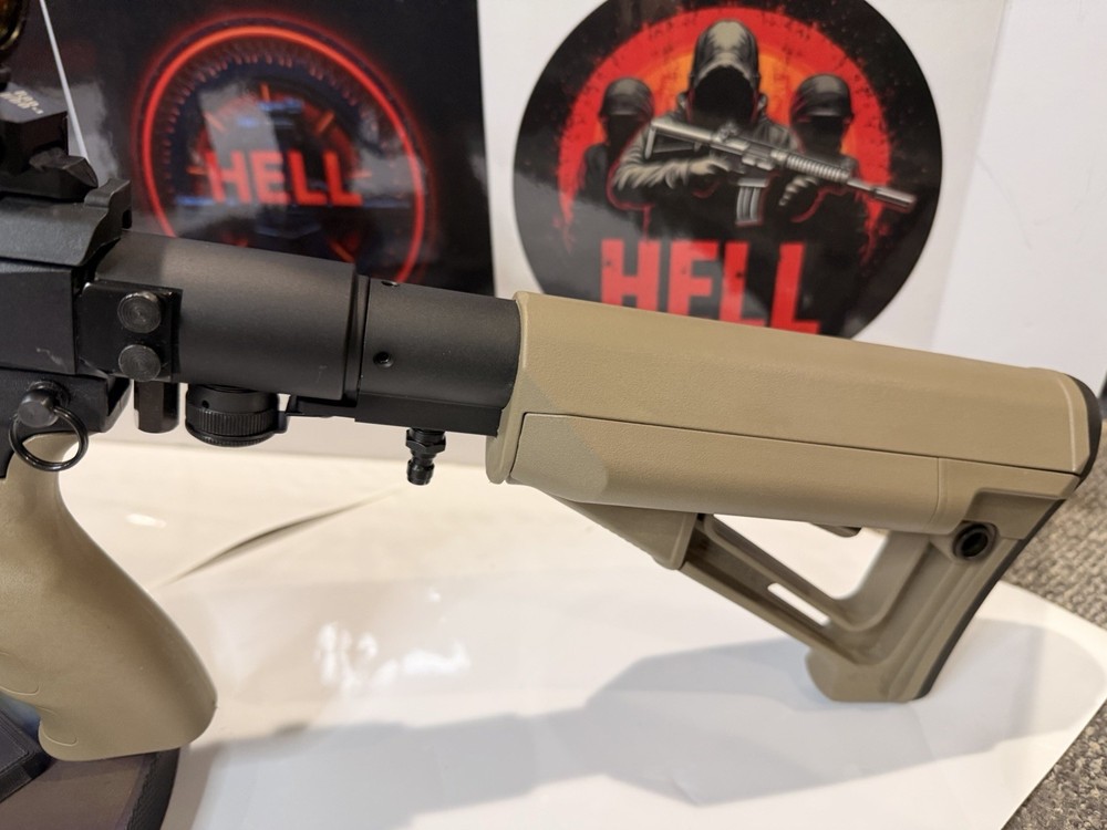 Valken M17 “Sand Hitman”