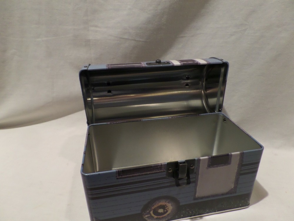 "TRAVEL TRAILER" LUNCH BOX - GREAT OUTDOORS CAMPING CO.