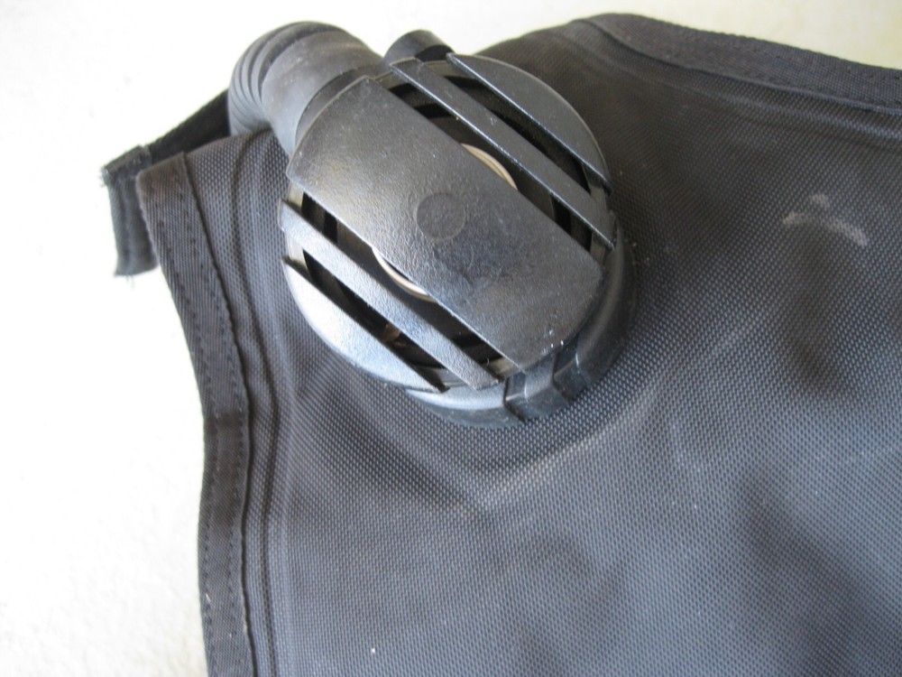 Beuchat Master Lift Equalizer Size M Buoyancy Compensator