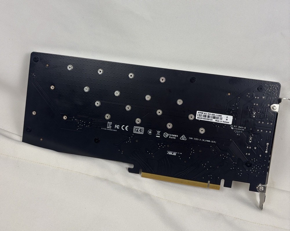 ASUS Hyper M.2 X16 PCIe 4.0 Expansion Card (UNTESTED)