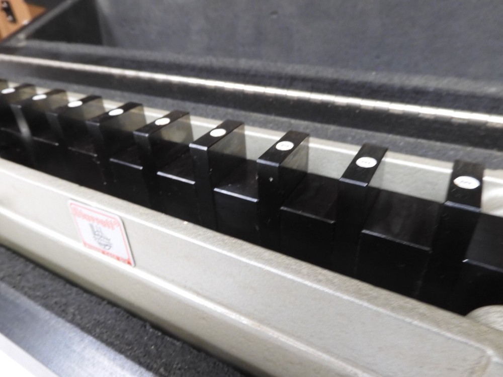 Starrett Webber - model 19RB - 22" Standard Reference Bar w/ case - PJ6
