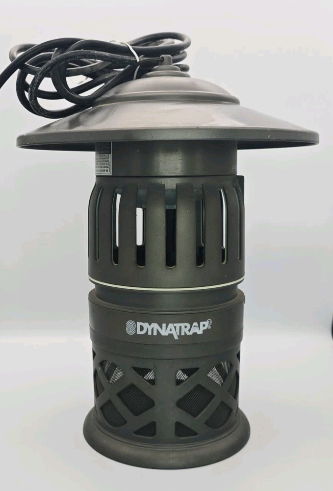DynaTrap DT1050 Insect & Mosquito Trap Protects 1/2 Acre TESTED, Needs New Bulb