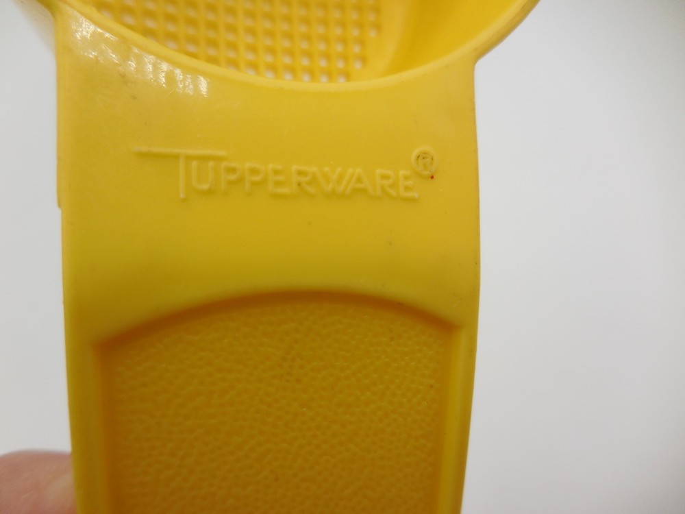 Vintage Tupperware Yellow Mini Sifter Tea Strainer Small Colander