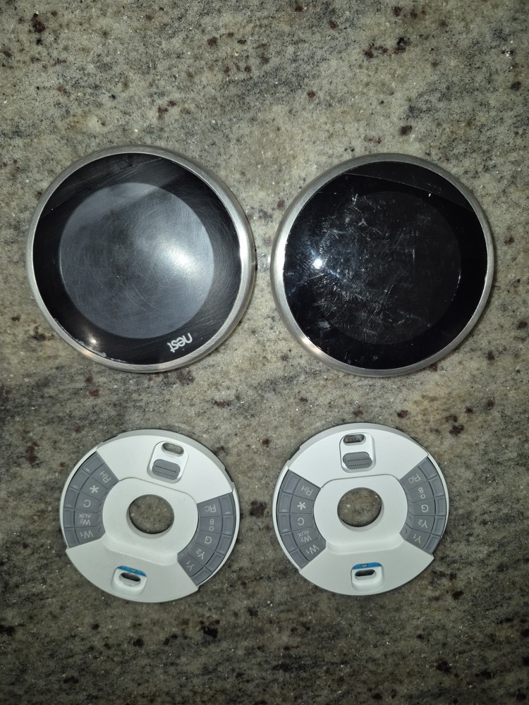2 Nest Thermostats
