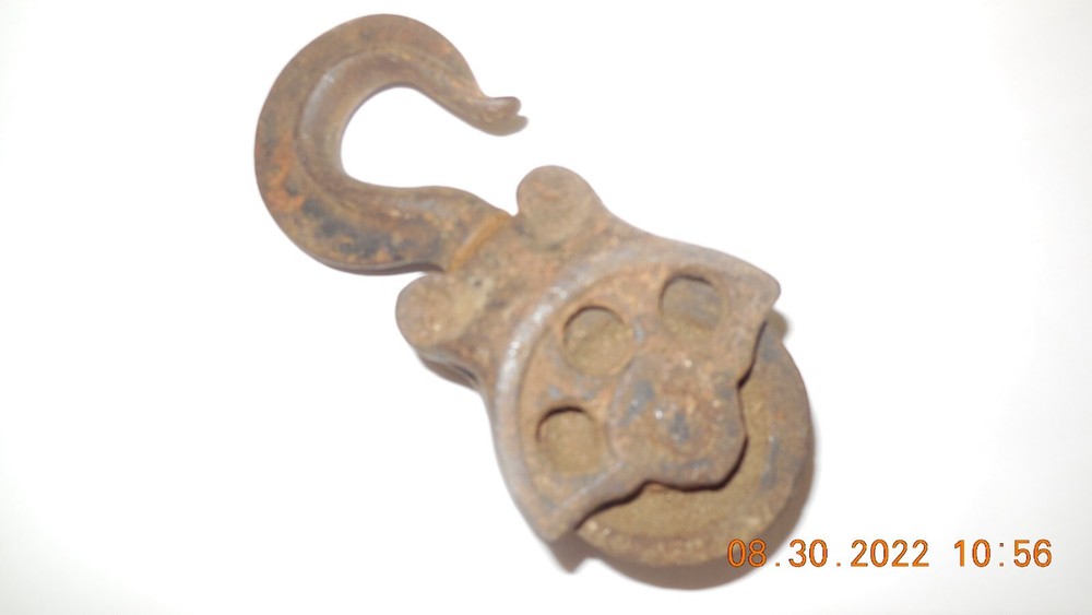 Antique Cast Iron Double Wheel Pulley Primitive Rustic 5" long
