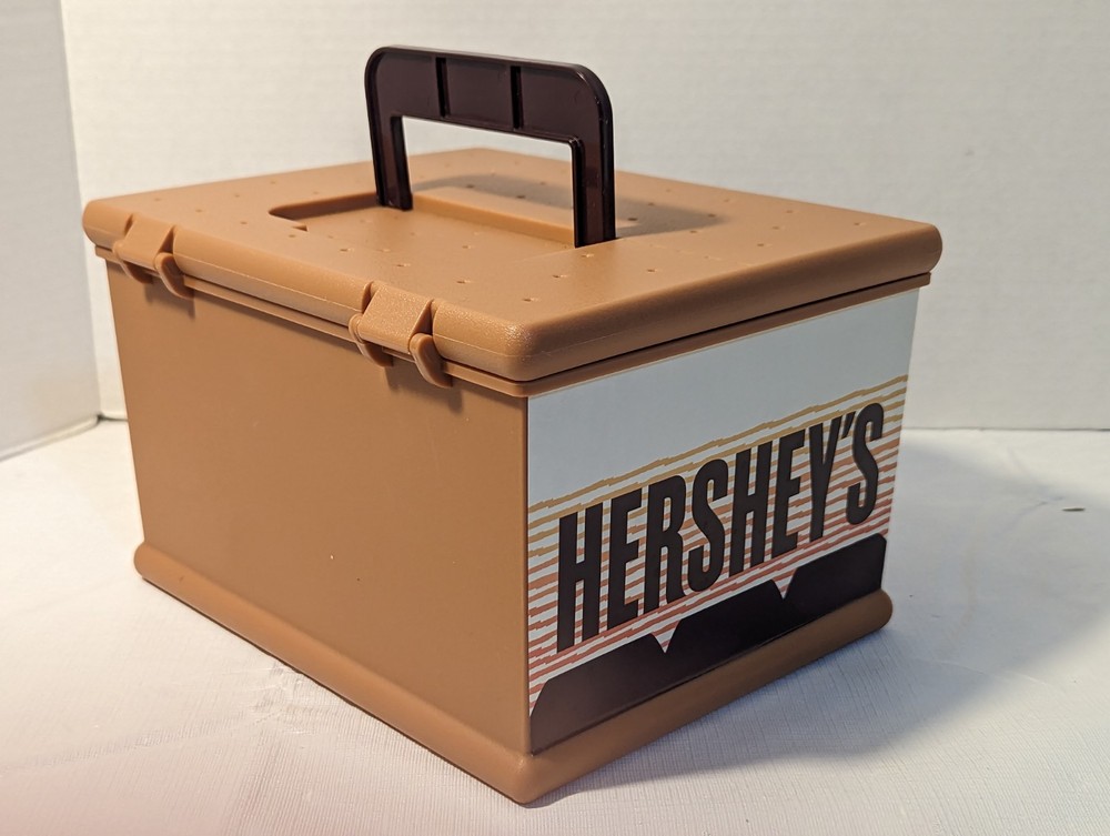 Hershey's S'mores Organizer Case For Graham Crackers, Marshmallows Hershey Bars.