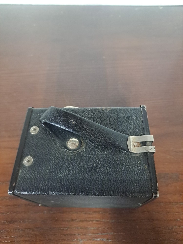 Vintage Ansco Shur Flash Box Camera UNTESTED
