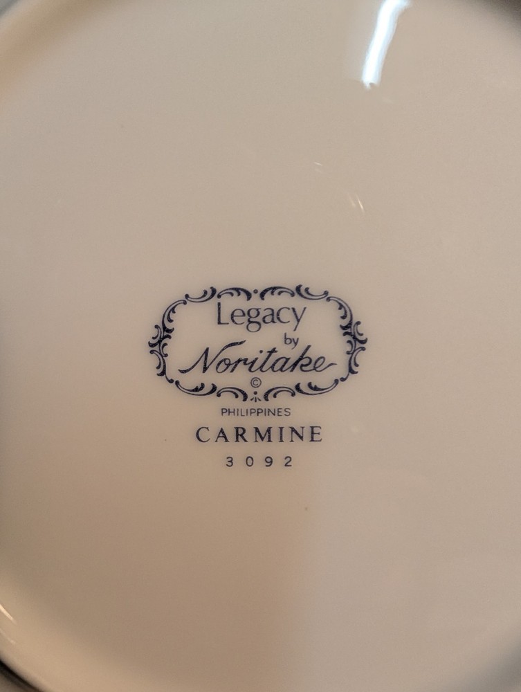MINT CONDITION! - Carmine By Noritake - 4 Bread Plates 6 3/8"