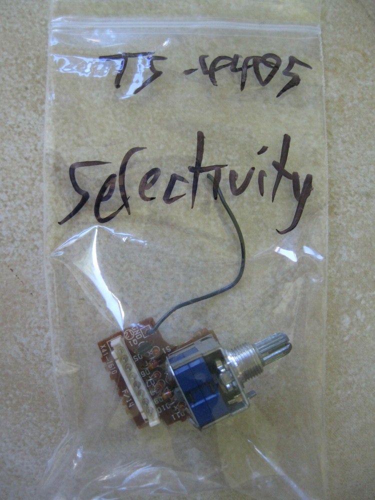 Kenwood TS-440S Selectivity control in Excellent shape working as it should