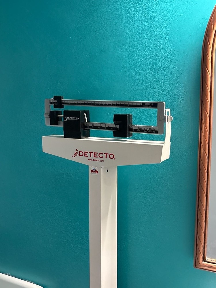 Detecto 2371 Eye Level Physician Beam Scale - .com