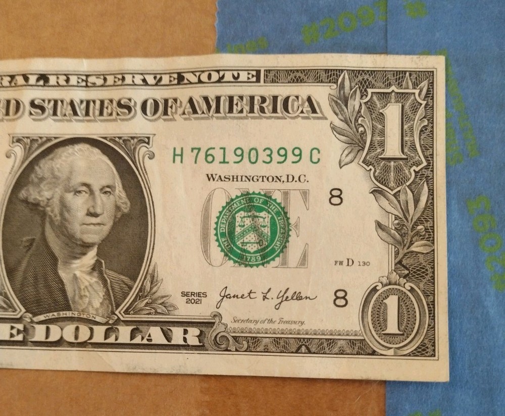 ((ERROR Misalign Misprint)) Offset Right Misprint! 2021 $ 1 One Dollar Bill 2021