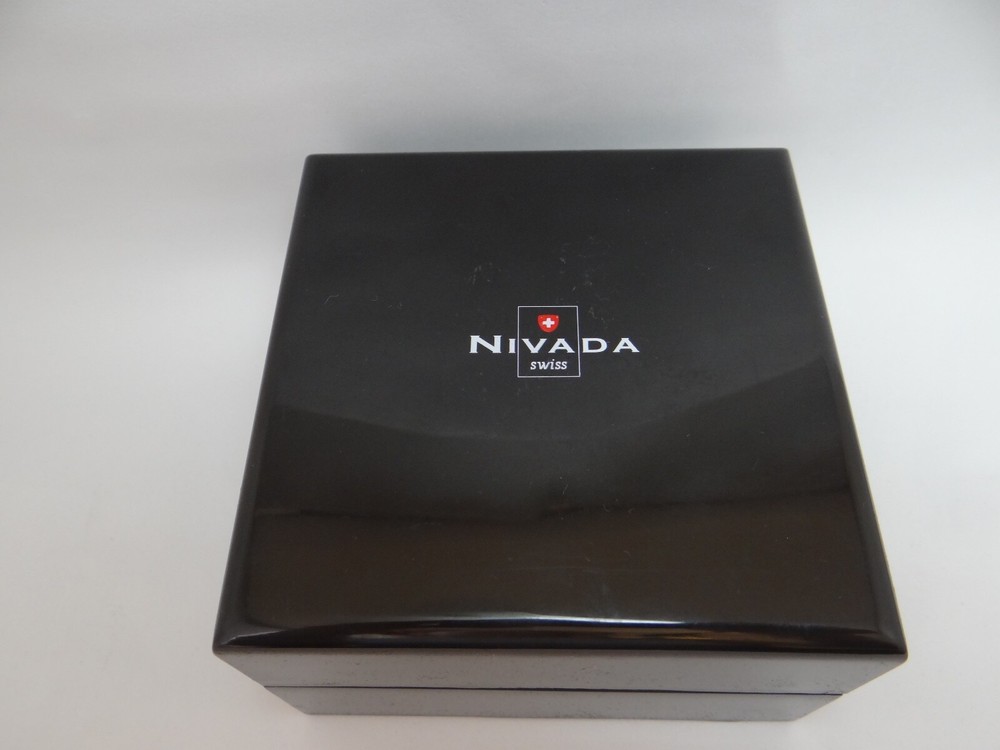 Nivada Watch Box Acrylic, Vintage 1990's-2000's