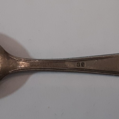 Wm. Rogers & Son AA Silver Plate 4.25 Inch Spoon