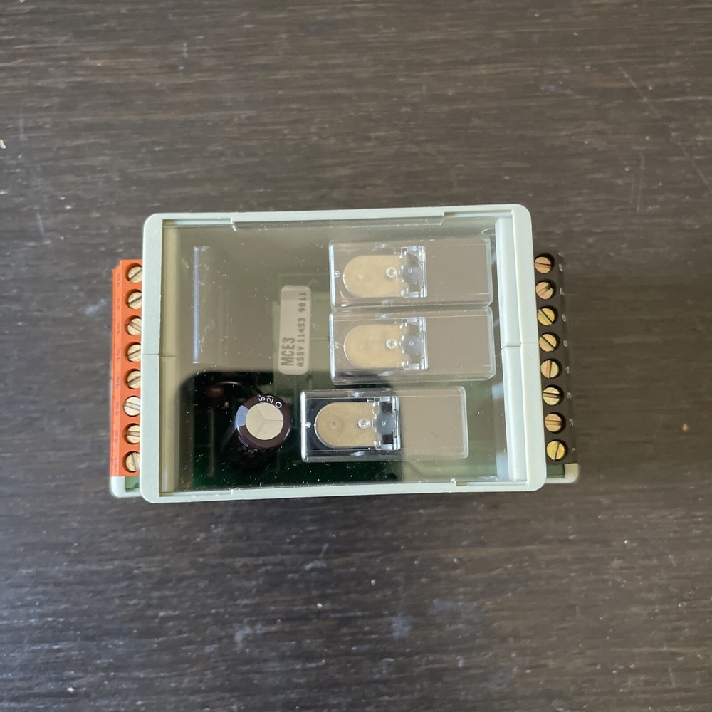 HONEYWELL MCE 3 External Output Relay Module Digital Output MCE3 EXCEL XL