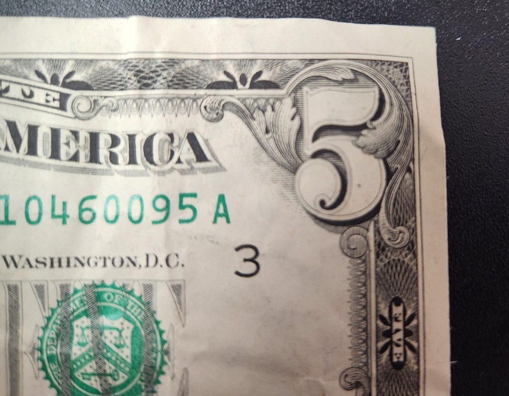 1985 5 dollar bill Miscut ERROR