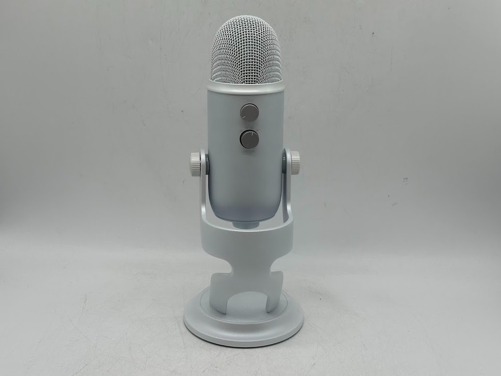 Logitech Creators Blue Yeti USB Microphone