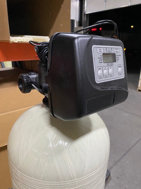 Clack WS1EE Electronic Metered Softener Control Valve with bypass and tail kit